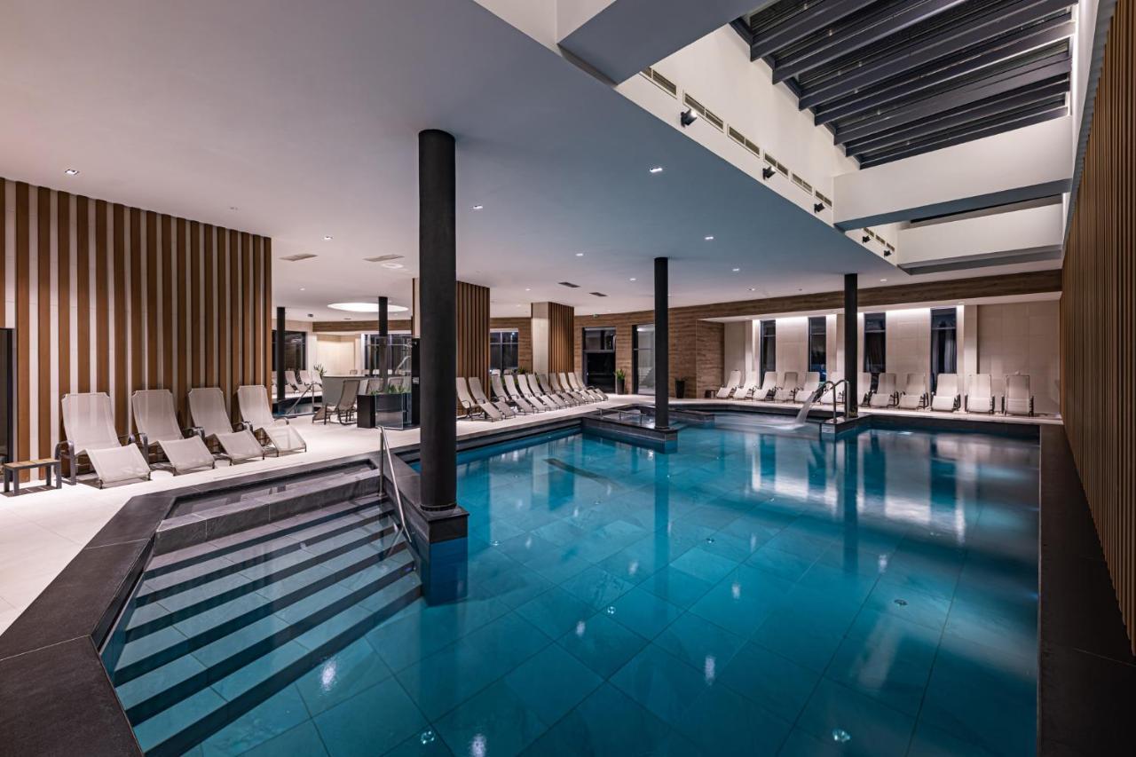 Avar Hotel 머트러푸레드 외부 사진