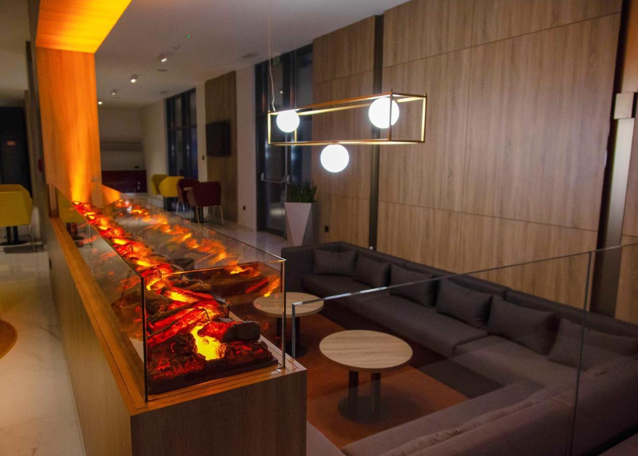 Avar Hotel 머트러푸레드 외부 사진